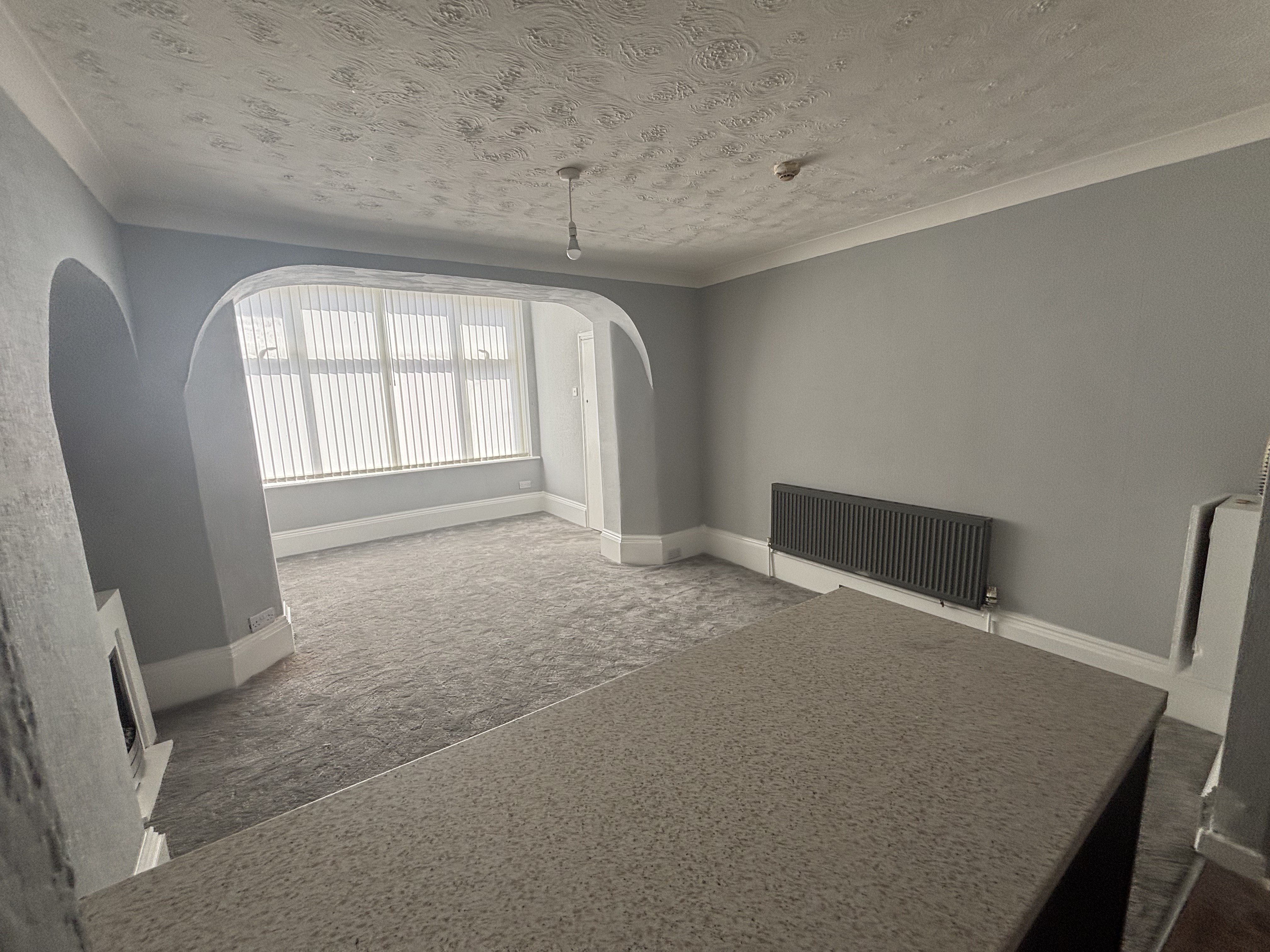Shaw Road · Flat